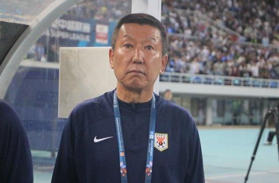 捅人