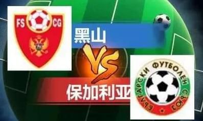 12岁女孩穿比基尼跳舞